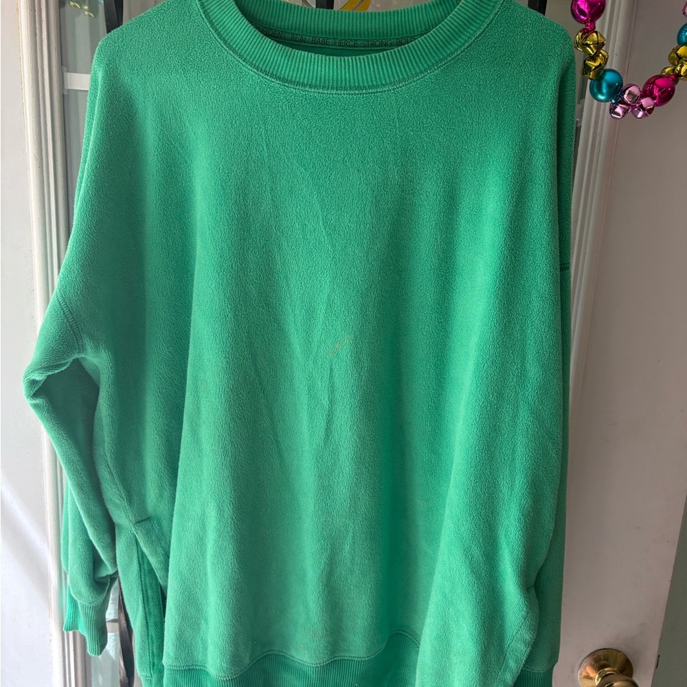 Aerie Bold Green Crewneck Top